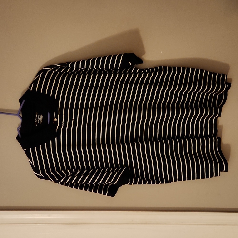 St. John's Bay polo shirt sz XL